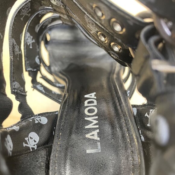 LaModa Women’s Black Faux Leather Platform Gothic Heeled Sandals Size 8 - Picture 6 of 11